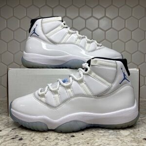 Size 9 - Jordan 11 Retro Legend Blue (2024) (CT8012-104) CLEAN NO BOX